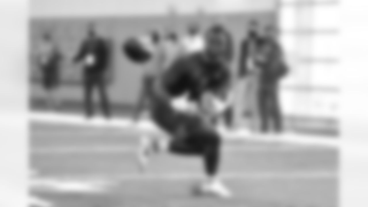 Clemson Tigers running back Travis Etienne (9) runs position drills during the pro day event, Thursday, March 11, 2021 in Clemson, S.C. (Alika Jenner via AP)