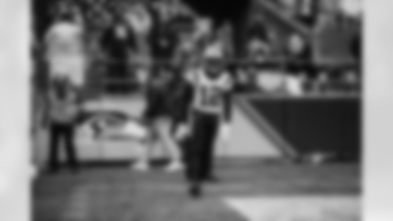 221211 Panthers at Seahawks-361