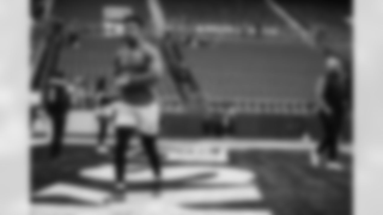 221211 Panthers at Seahawks-251