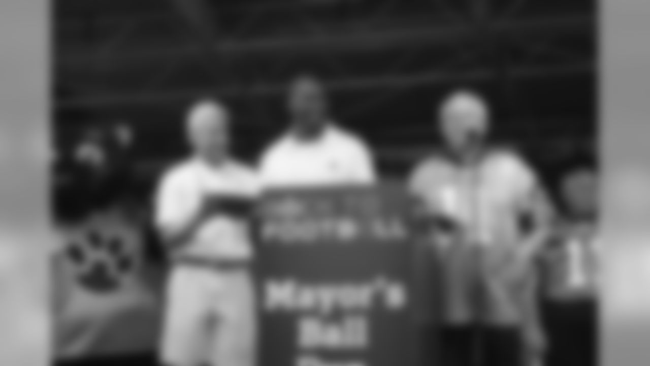 Spartanburg Mayor Junie White proclaims the start of training camp