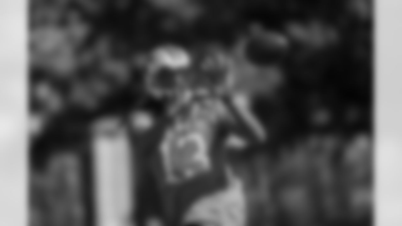 WR Kelvin Benjamin