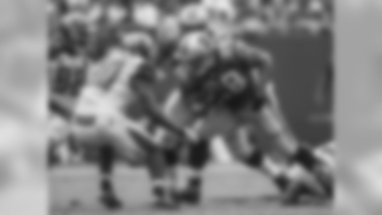RB Jonathan Stewart