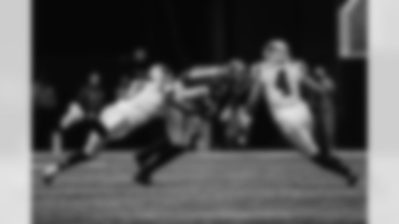 DX3_1954