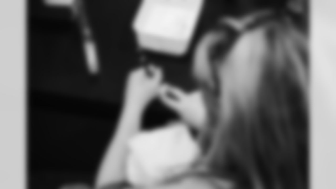 230419 InspiHER Yoga -061