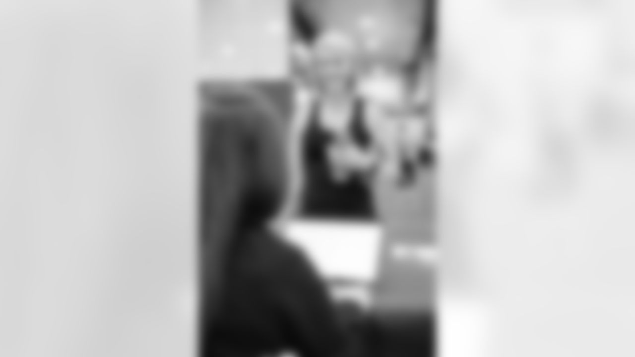 230419 InspiHER Yoga -042