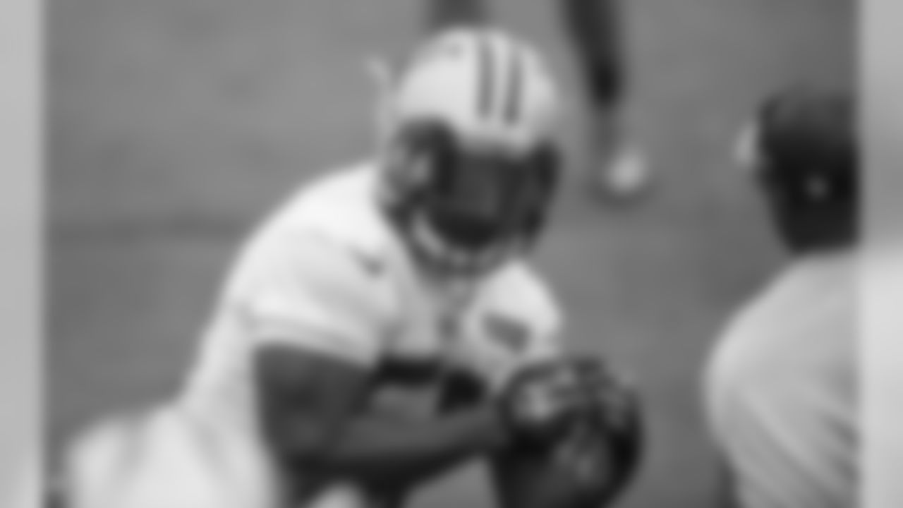 LB Thomas Davis