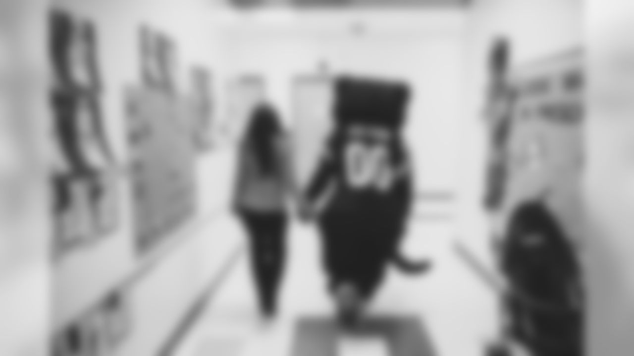 191113nicoletepper_800