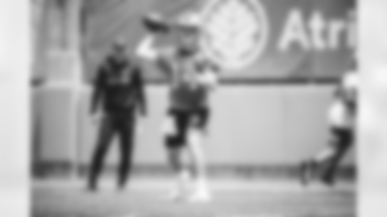 14 - QB Sam Darnold