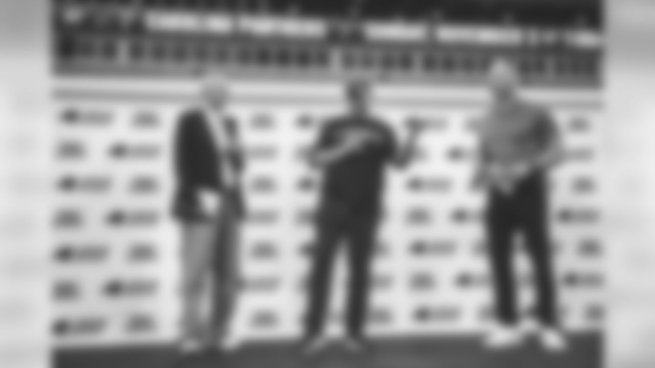 19042DraftParty_27