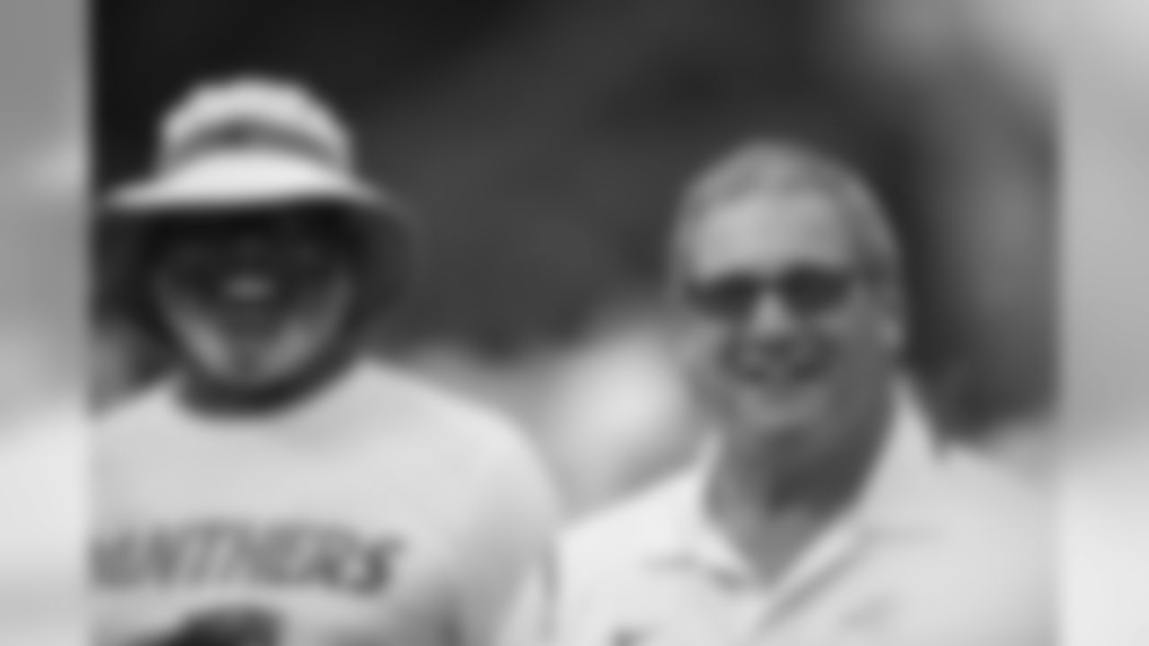 Pro Scout Clyde Powers and General Manager Dave Gettleman
