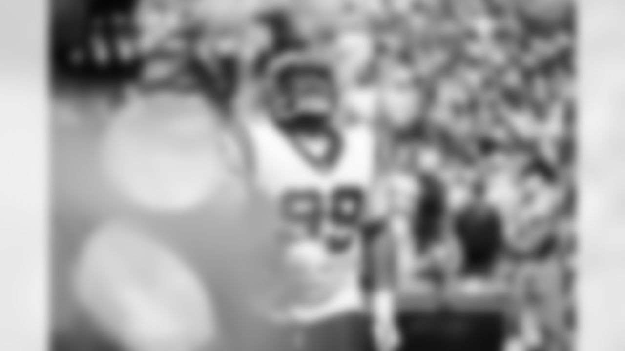 231001 Panthers vs Vikings Intro Anthem CSW-082