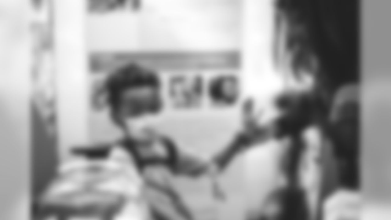 190924levine_652