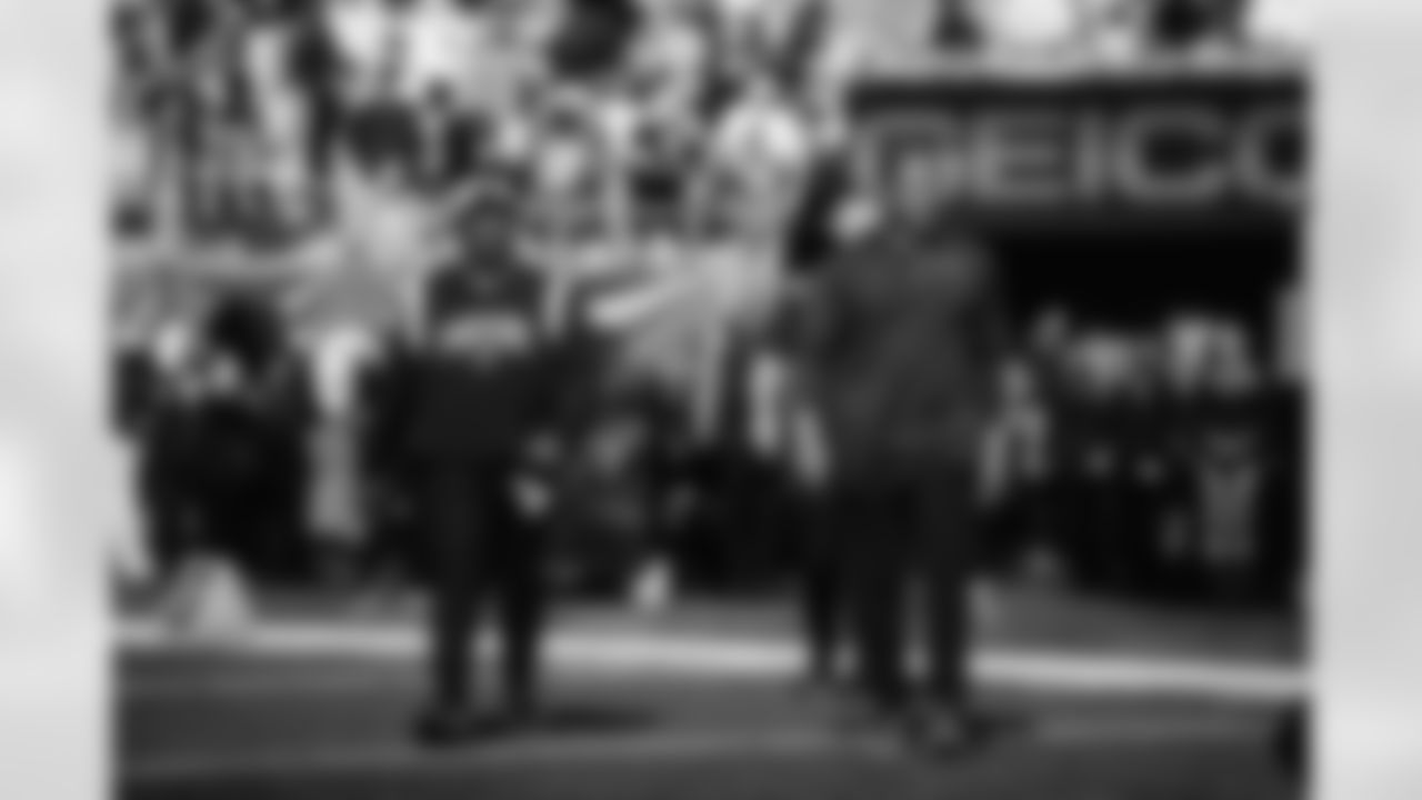 221127 Panthers vs Broncos-279