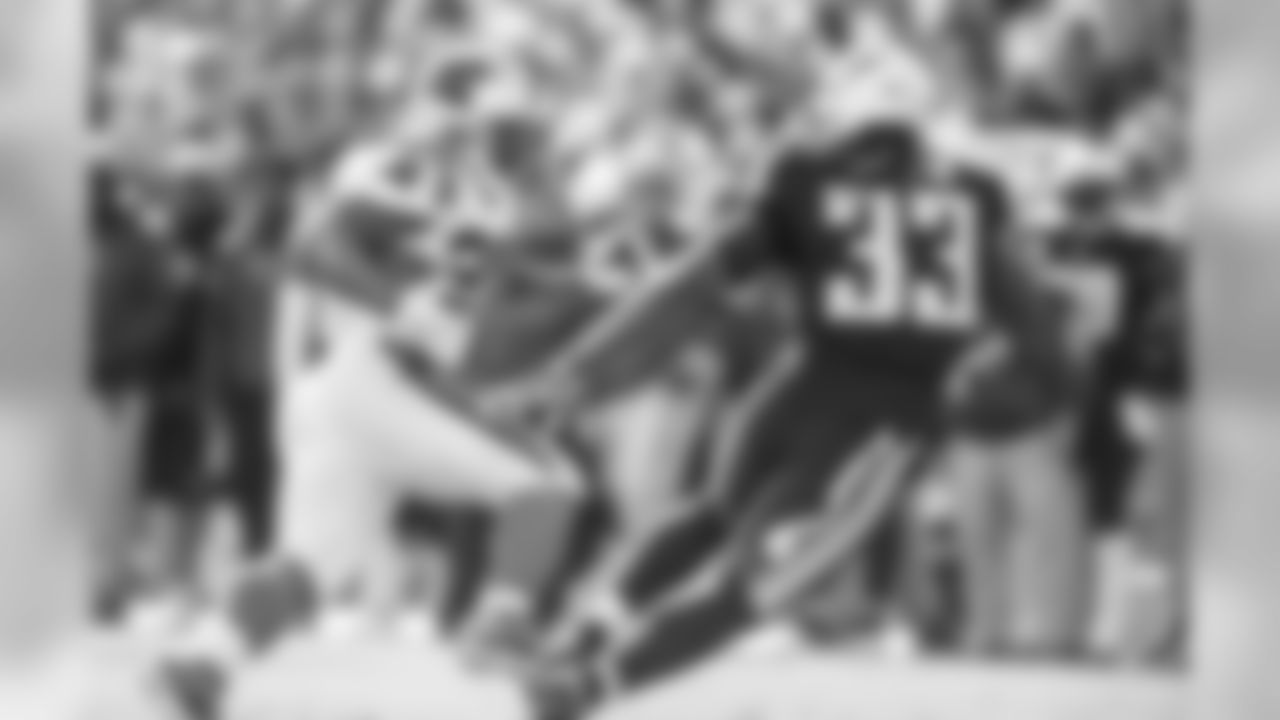 RB Jonathan Stewart
