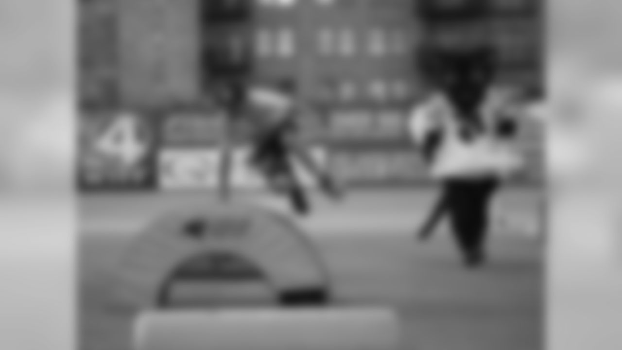 _61I1618