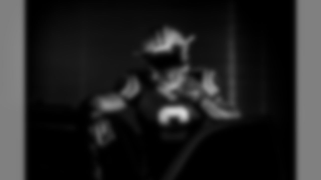 AllBlackUniform_324