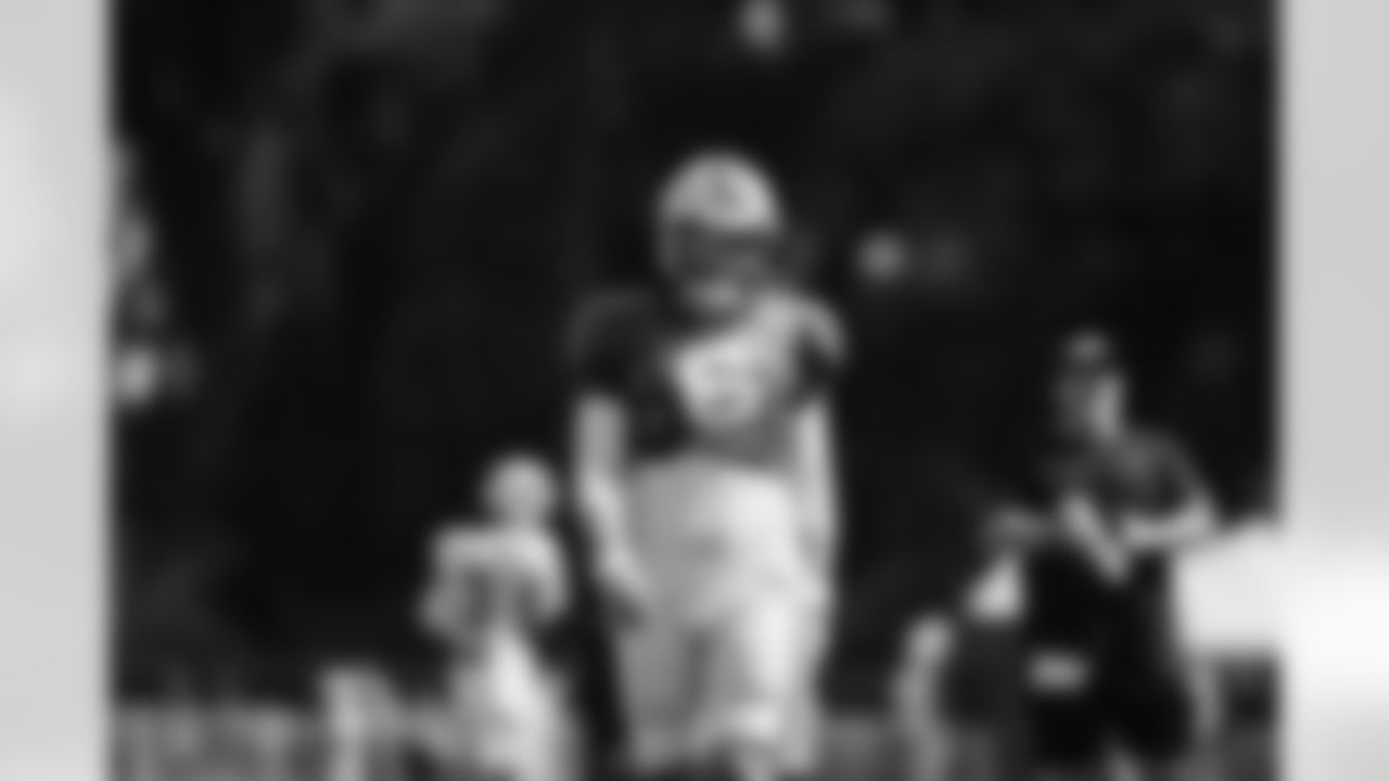 QB - 6 - Baker Mayfield