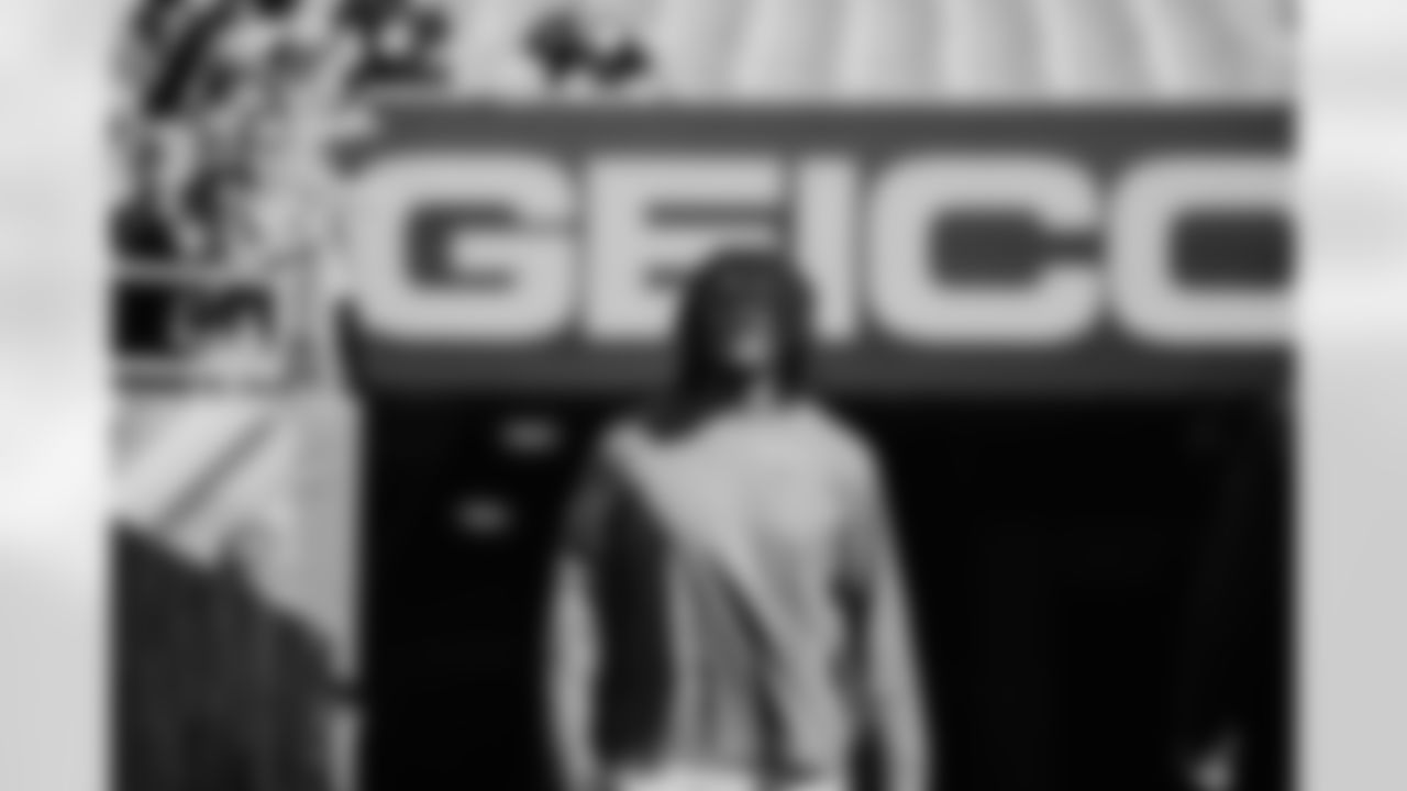 E_DX3_9652