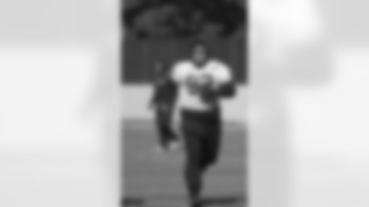 DT Dwan Edwards