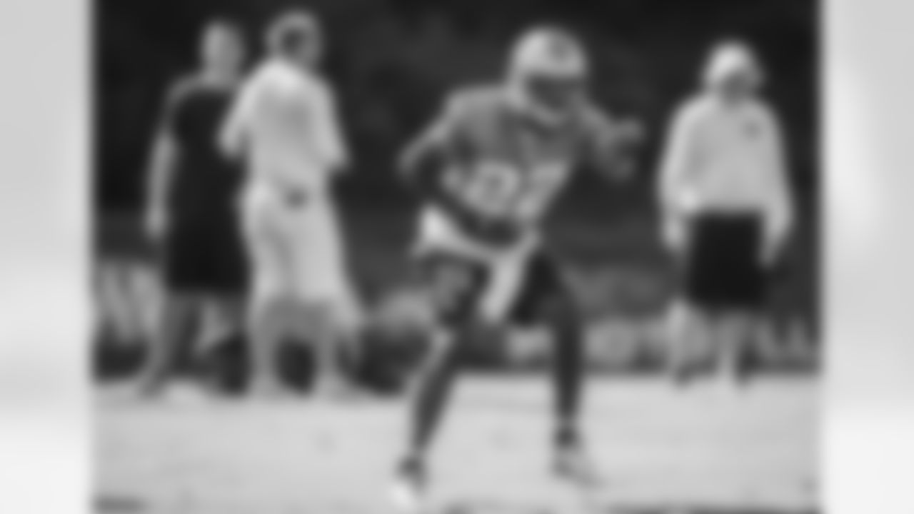 CB Josh Thomas