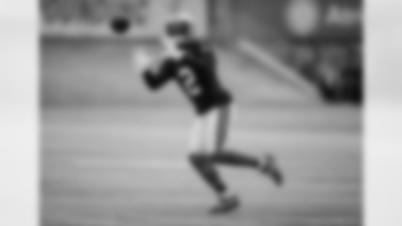 WR - 2 - D.J. Moore