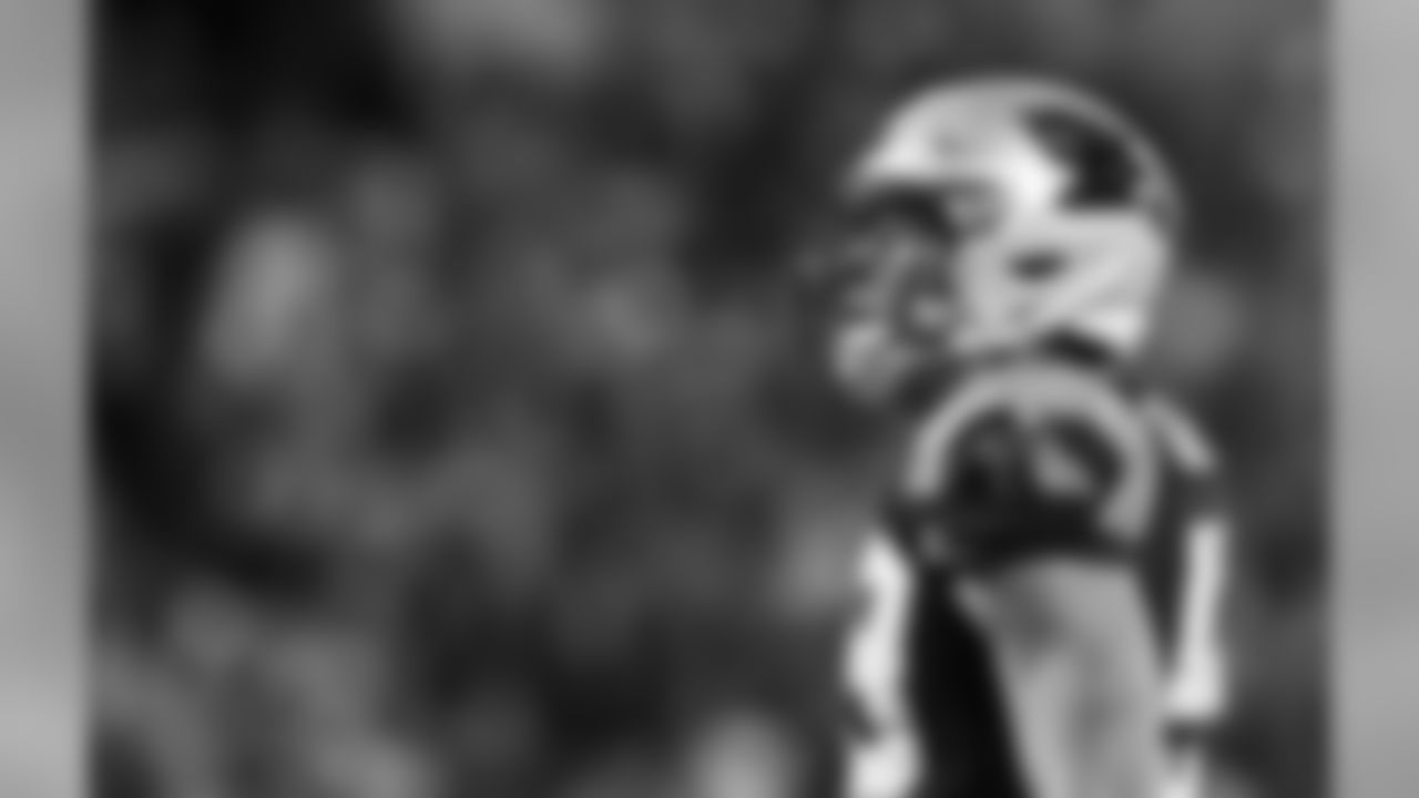 car_saints_richman0046_bw