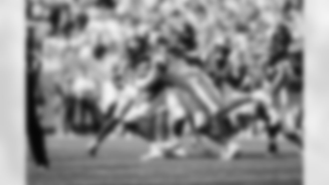 LB Shaq Thompson