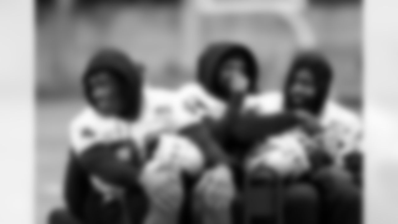 Wk11WalkoutsThu_315