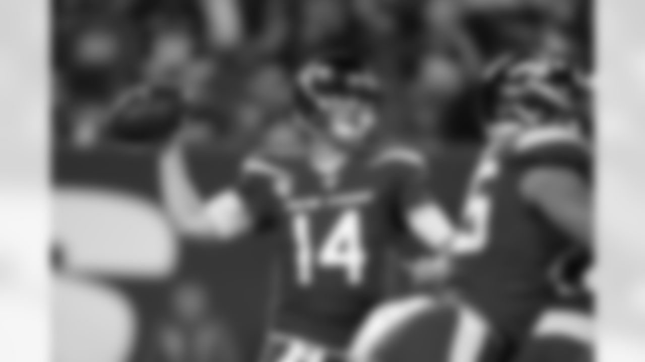 New York Jets quarterback Sam Darnold (14) looks to pass during an NFL football game against the New England Patriots Monday October 21, 2019 in East Rutherford, N.J. The Patriots defeated the Jets 33-0. (Damian Strohmeyer via AP)