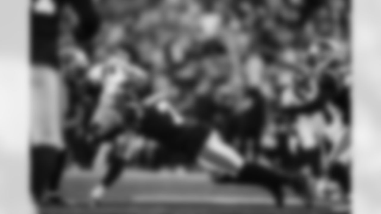 WR - 7 - Shaq Thompson