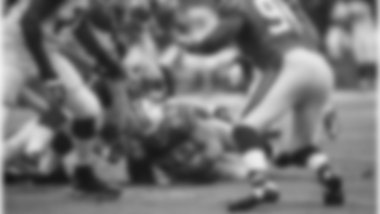 DT Star Lotulelei