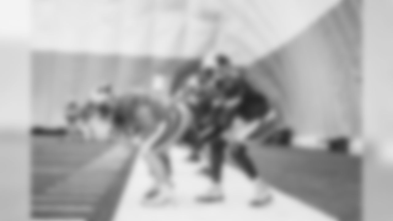 E_BTR_0349