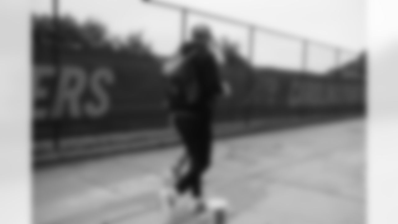 QB - Sam Darnold