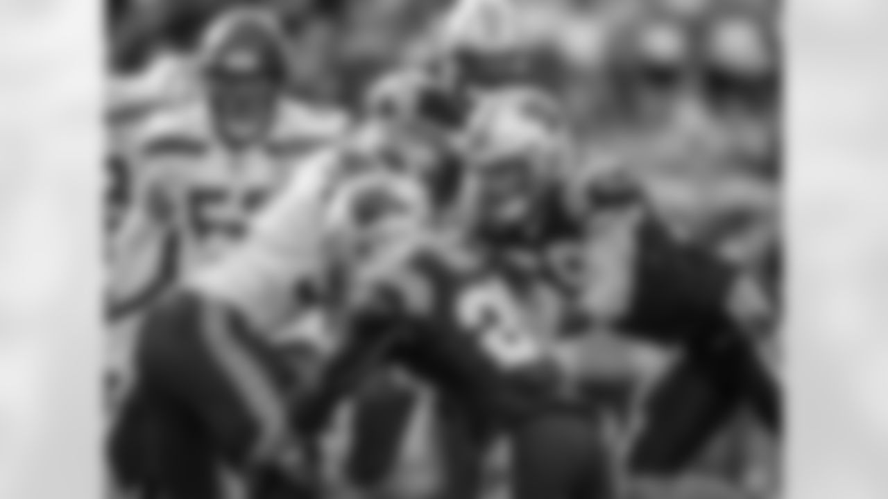 2018_11_25 CARvsSEA game 2383