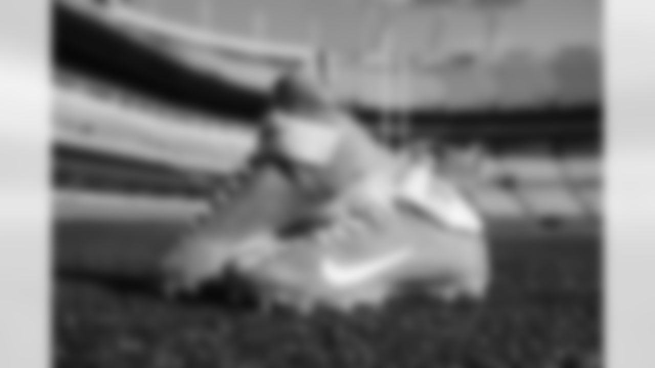 Colin Thompson - Athletes Helping Athletes