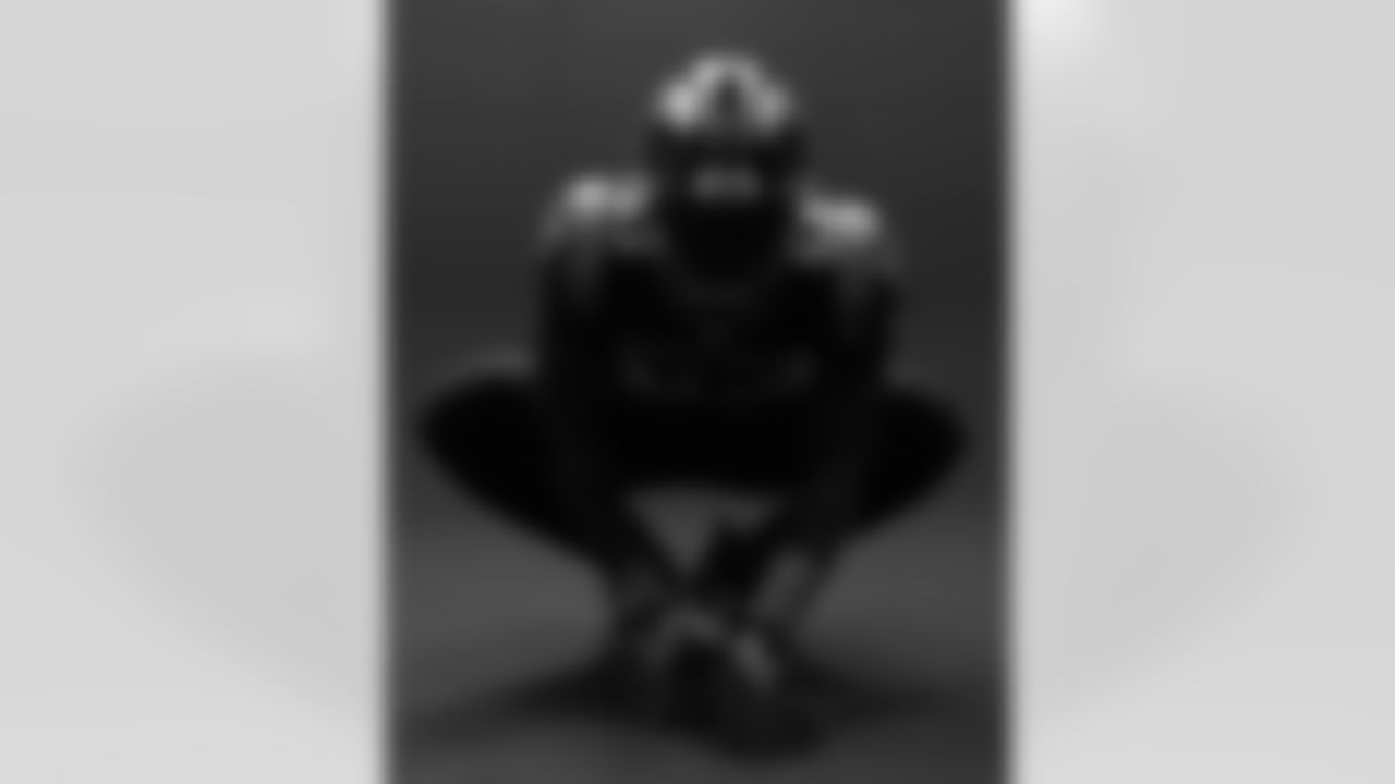 2022 Panthers black helmets and uniforms
