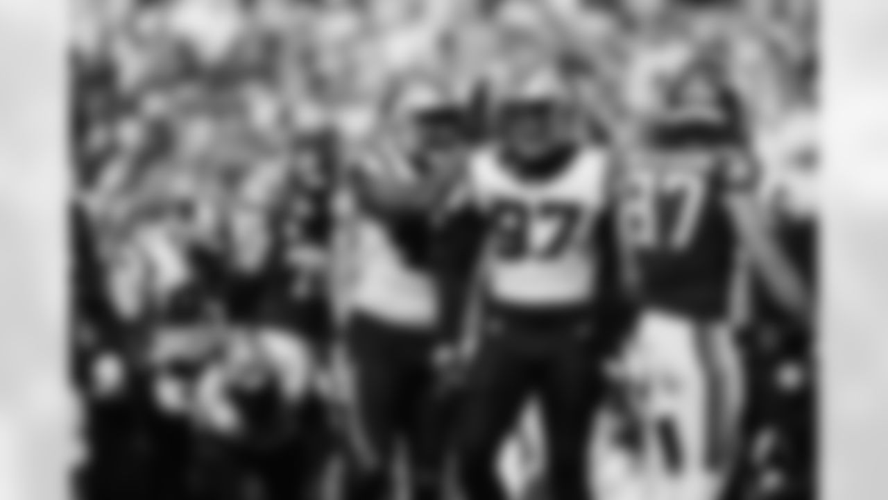 231001 Vikings In-Game Edits-232