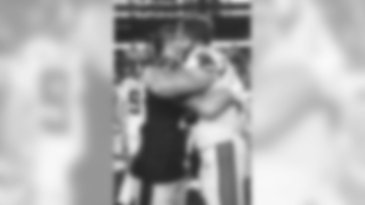 190822caratne_1995