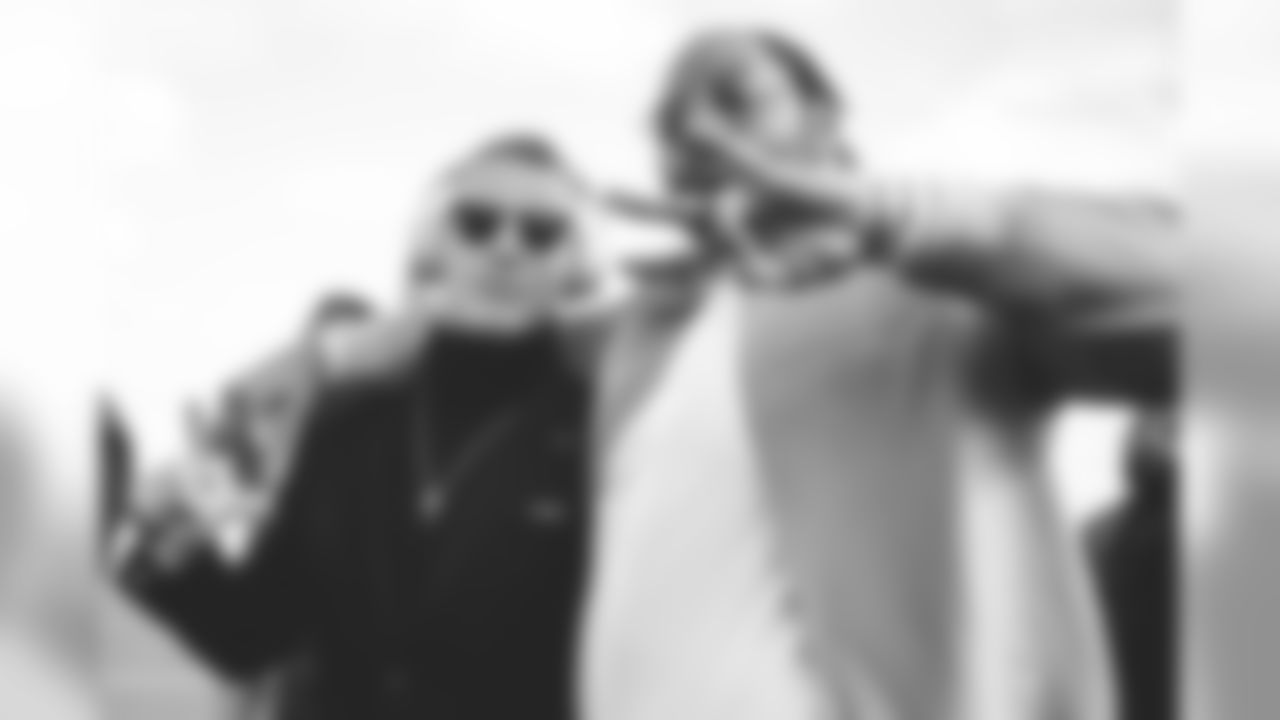 191207travelatl_201