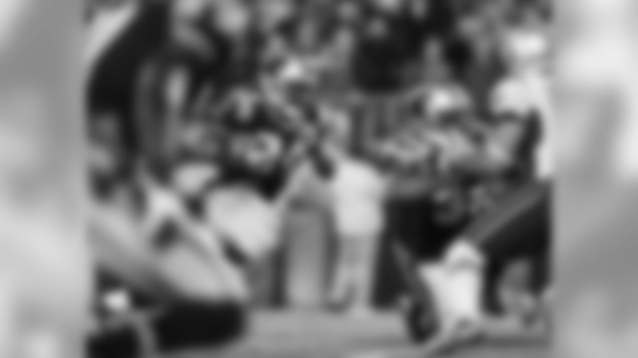 RB DeAngelo Williams