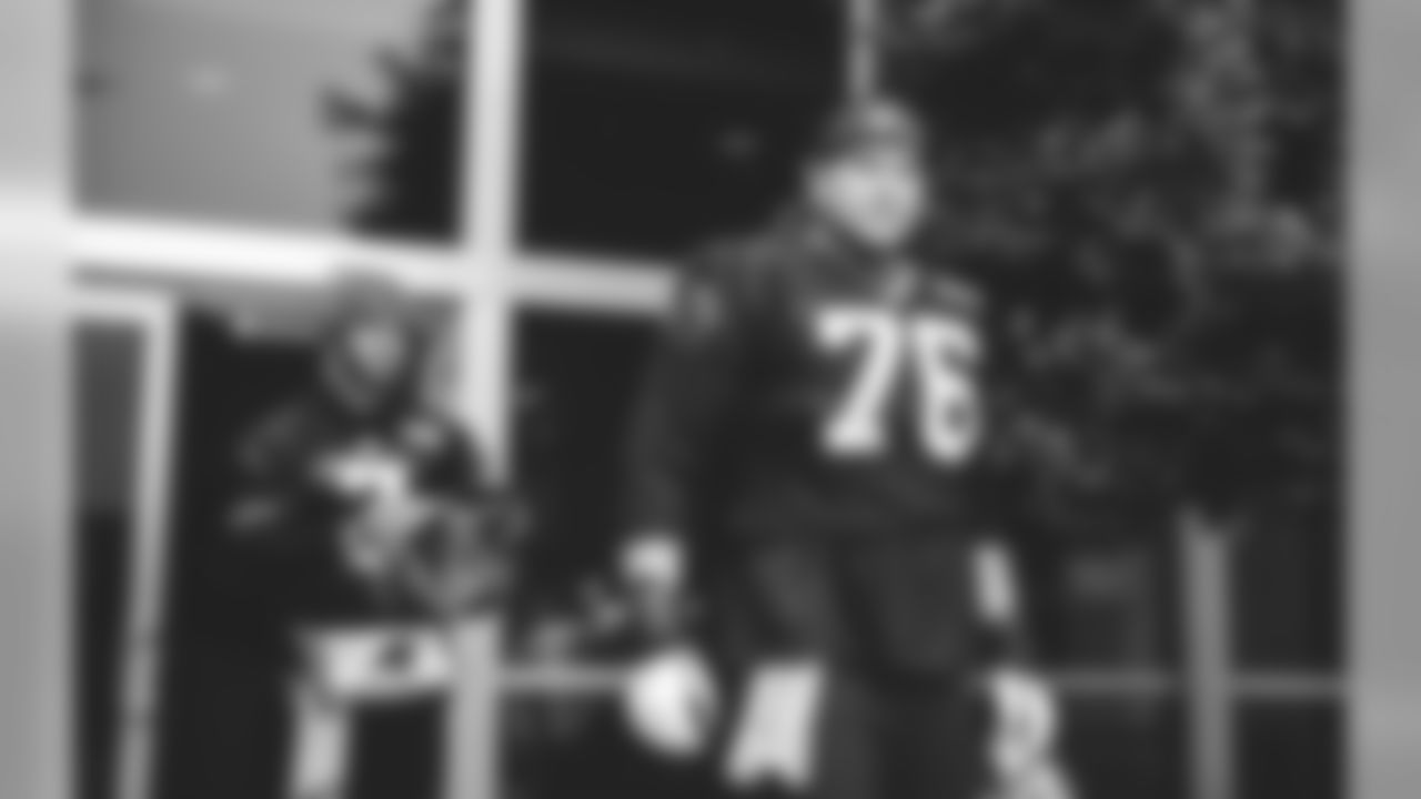 191114walkouts_82