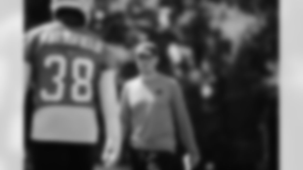 DB - 38 - Myles Hartsfield