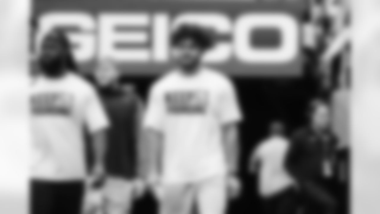 TE - 82 - Tommy Tremble
TE - 80 - Ian Thomas