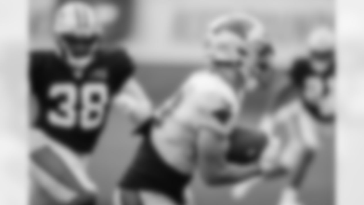 DB - 38 - Myles Hartsfield