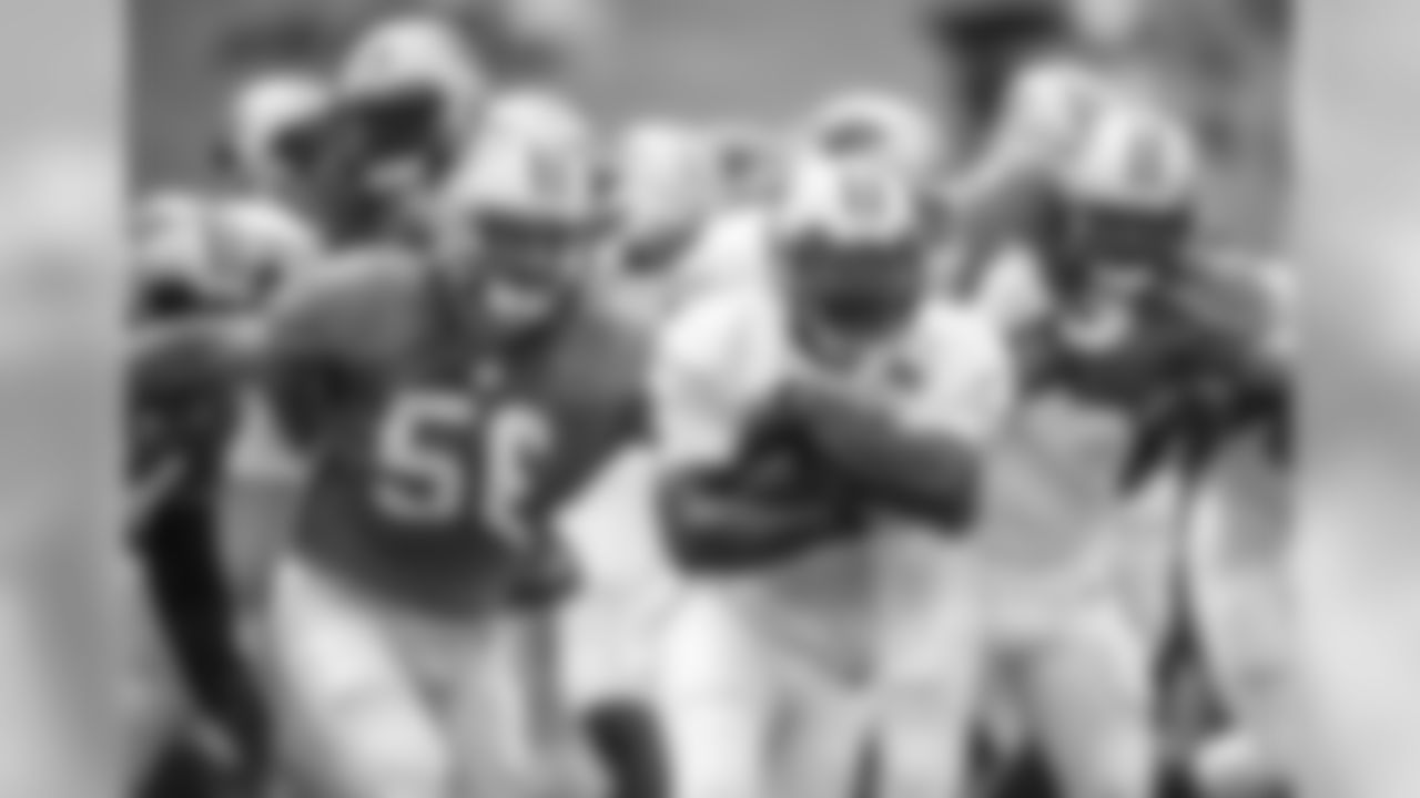LB A.J. Klein and RB Darrin Reaves