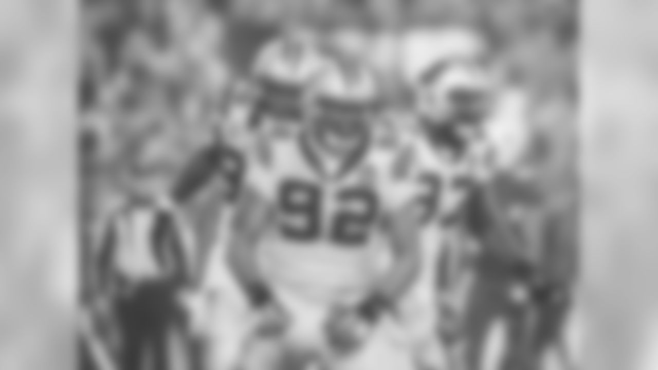 DT Dwan Edwards