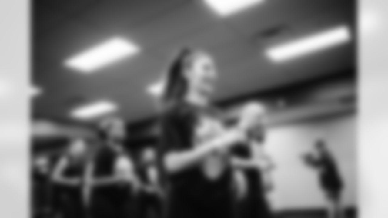 230828 Hispanic Heritage Month Salsa Class_MD-192