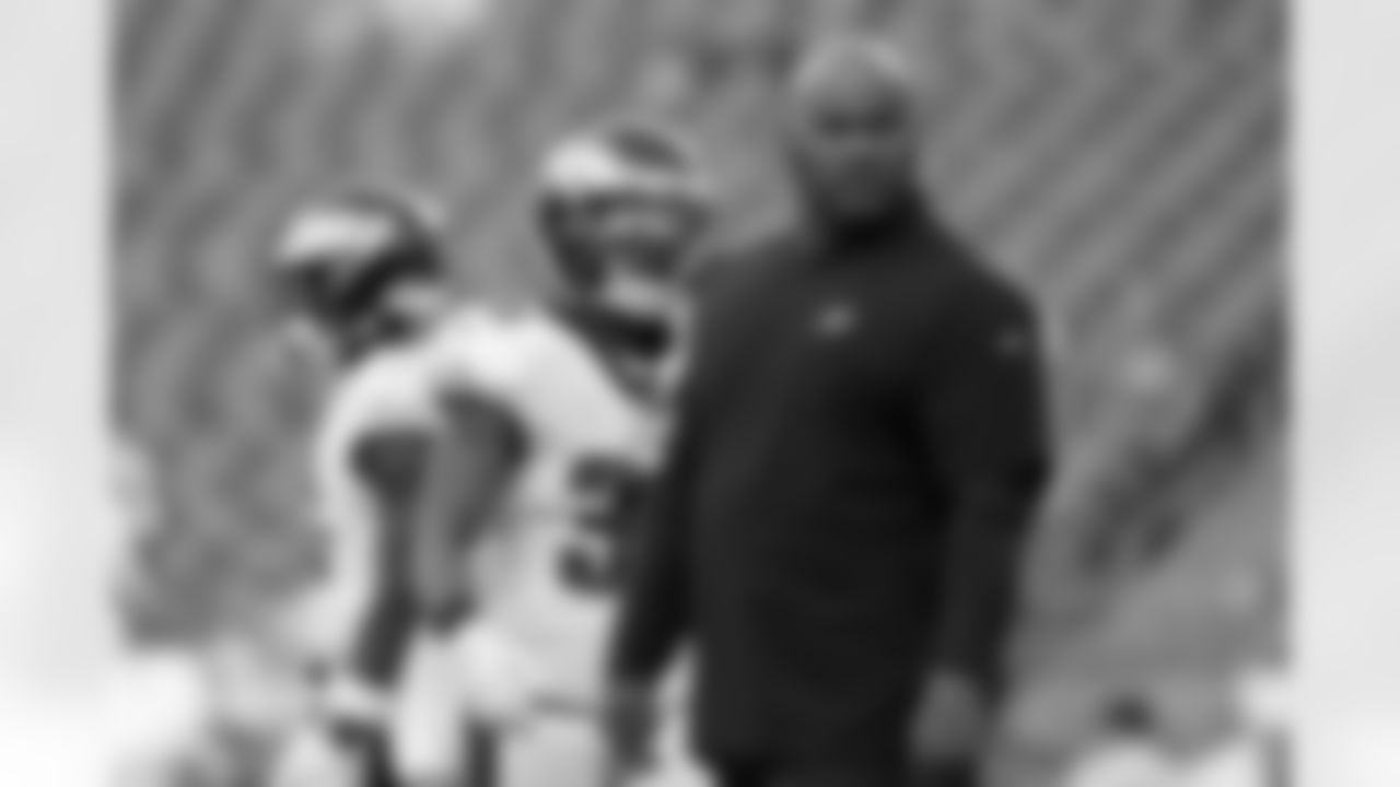 Philadelphia Eagles' Duce Staley watches warm ups before a preseason NFL football game against the Tennessee Titans, Thursday, Aug. 8, 2019, in Philadelphia. (AP Photo/Michael Perez)