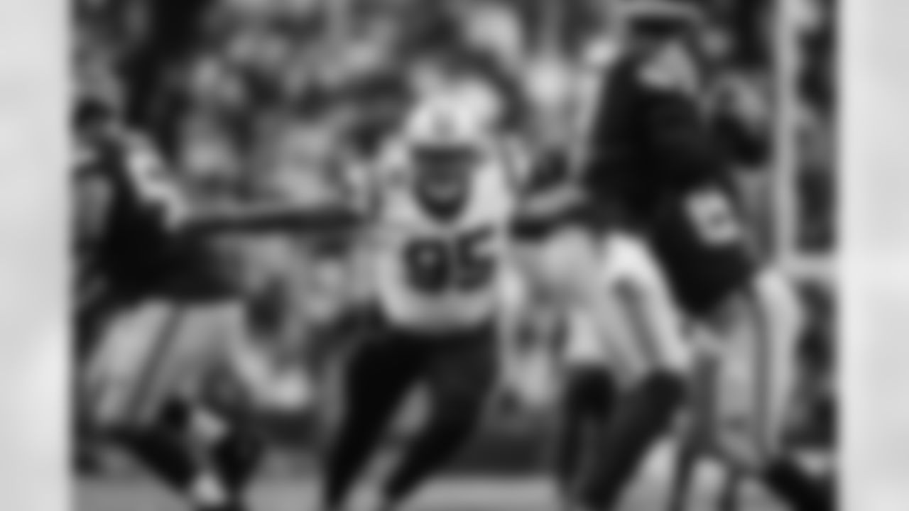 DT - 95 - Derrick Brown