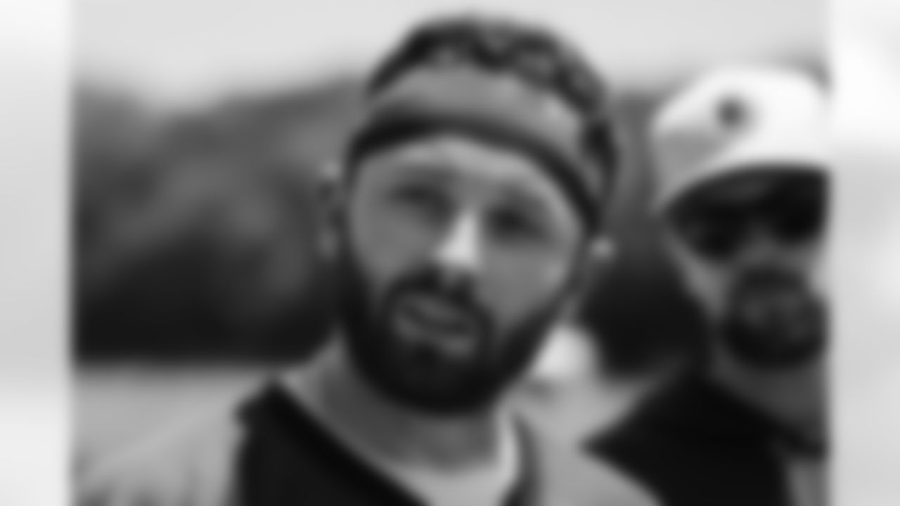 QB Baker Mayfield